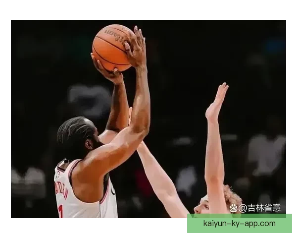 小卡缺阵战鹈鹕 泰伦卢回应阵容调整心态明确 小卡缺阵战鹈鹕 泰伦卢回应阵容调整心态明确